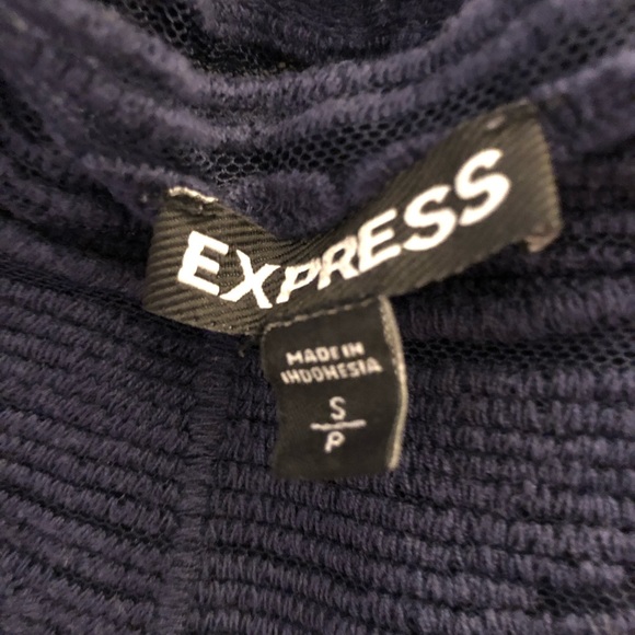 EXPRESS Lace Pattern Shirt - Picture 4 of 4